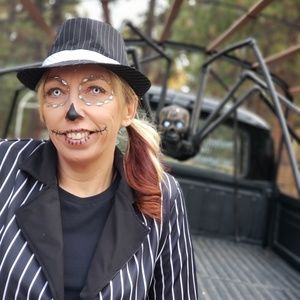 Meet your Posher, Heidi